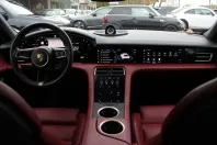 Porsche Taycan din 2022 cu 33.045 km - oferta POR159911 - foto 10