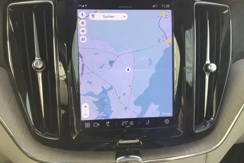 Volvo XC60 din 2022 cu 45.128 km - oferta VOL159912 - foto 23