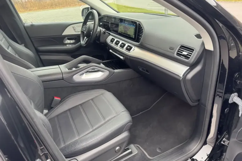 Mercedes-Benz GLE 300 din 2022 cu 79.990 km - oferta MER159913 - foto 19