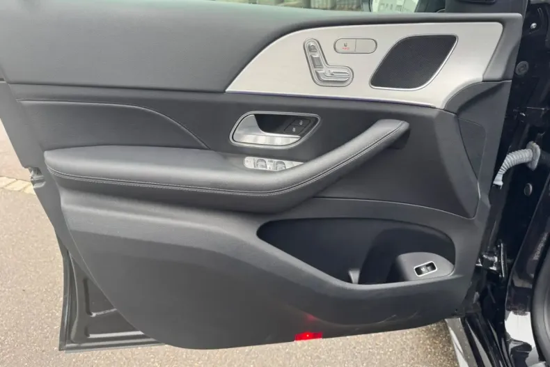 Mercedes-Benz GLE 300 din 2022 cu 79.990 km - oferta MER159913 - foto 21