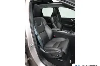 Volvo XC60 din 2022 cu 76.040 km - oferta VOL159914 - foto 13