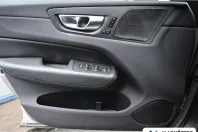 Volvo XC60 din 2022 cu 76.040 km - oferta VOL159914 - foto 19