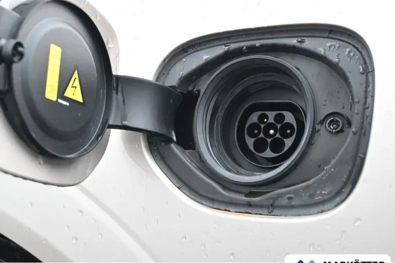 Volvo XC60 din 2022 cu 76.040 km - oferta VOL159914 - foto 34