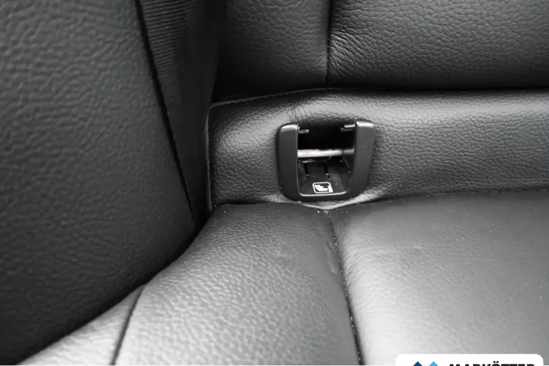 Volvo XC60 din 2022 cu 76.040 km - oferta VOL159914 - foto 36