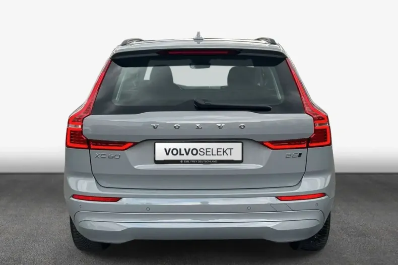 Volvo XC60 din 2024 cu 11.851 km - oferta VOL159915 - foto 5