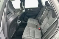 Volvo XC60 din 2024 cu 11.851 km - oferta VOL159915 - foto 12