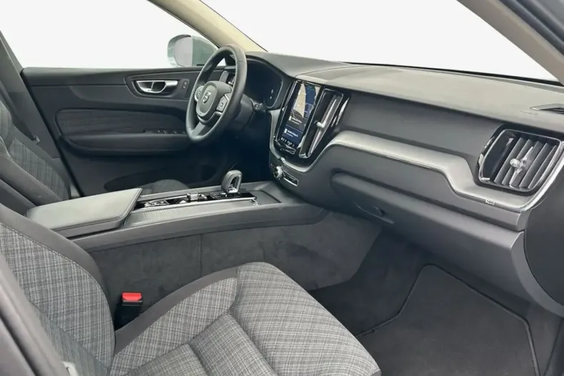 Volvo XC60 din 2024 cu 11.851 km - oferta VOL159915 - foto 13