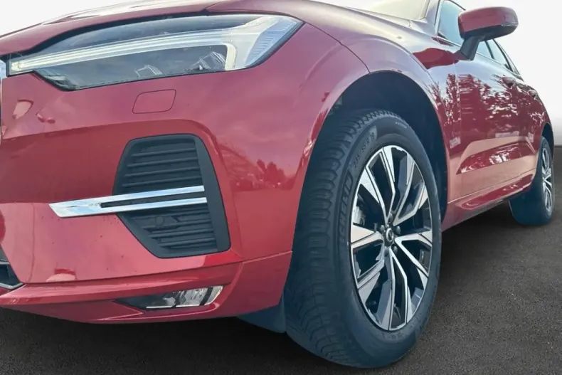 Volvo XC60 din 2024 cu 7.176 km - oferta VOL159916 - foto 6