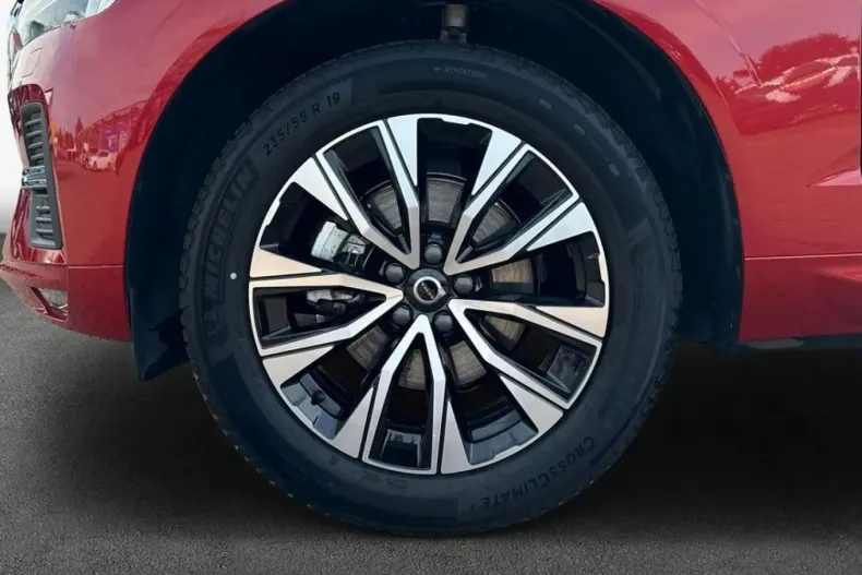 Volvo XC60 din 2024 cu 7.176 km - oferta VOL159916 - foto 7