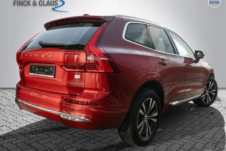 Volvo XC60 din 2022 cu 8.500 km - oferta VOL159918 - foto 3