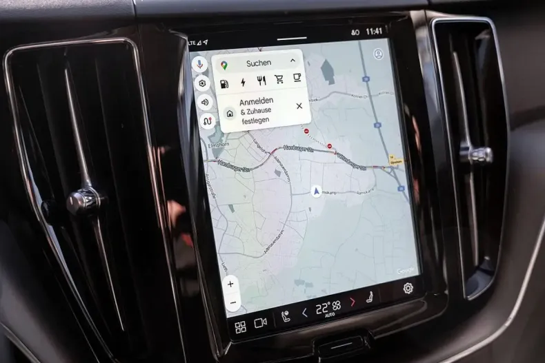 Volvo XC60 din 2022 cu 8.500 km - oferta VOL159918 - foto 11