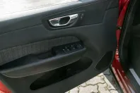 Volvo XC60 din 2022 cu 8.500 km - oferta VOL159918 - foto 25