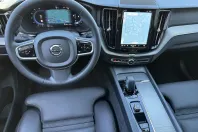 Volvo XC60 din 2023 cu 76.450 km - oferta VOL159919 - foto 12