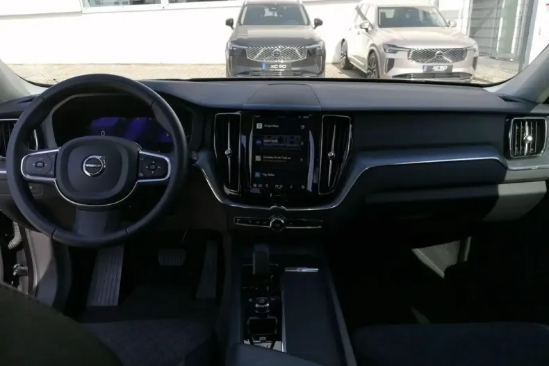Volvo XC60 din 2022 cu 81.533 km - oferta VOL159921 - foto 16