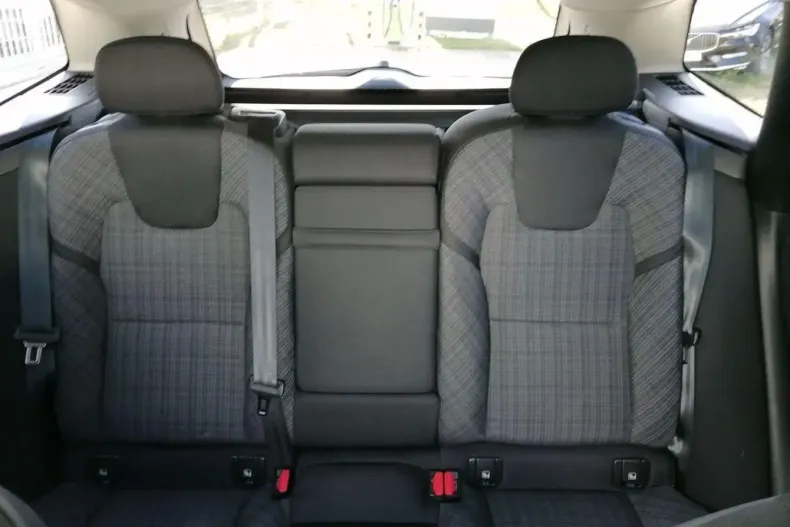 Volvo XC60 din 2022 cu 81.533 km - oferta VOL159921 - foto 19