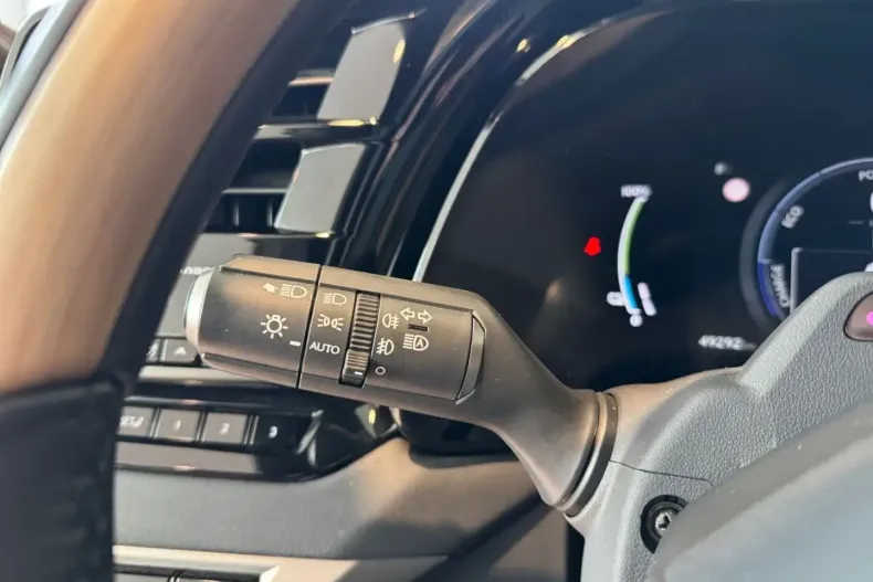 Lexus RX 450 din 2023 cu 49.288 km - oferta LEX159923 - foto 21