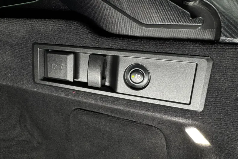 BMW 320 din 2022 cu 64.000 km - oferta BMW159931 - foto 37