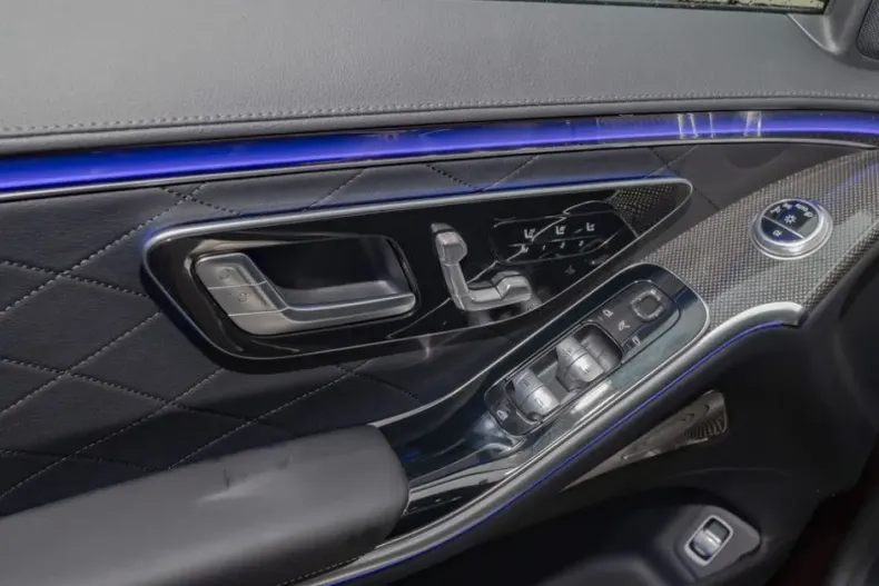 Mercedes-Benz S 580 din 2024 cu 7.701 km - oferta MER159932 - foto 11