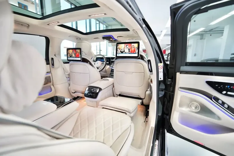 Mercedes-Benz S 580 din 2025 cu 27.900 km - oferta MER159937 - foto 10