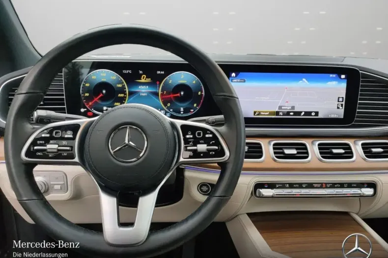 Mercedes-Benz GLE 350 din 2024 cu 19.645 km - oferta MER159940 - foto 10