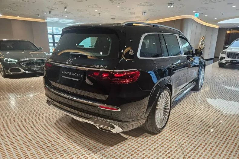 Mercedes-Benz GLS 600 din 2026 cu 5 km - oferta MER159947 - foto 4