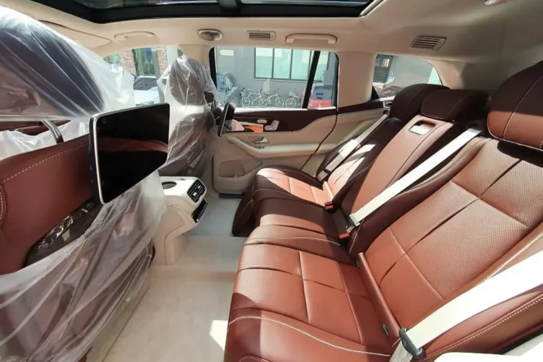 Mercedes-Benz GLS 600 din 2026 cu 5 km - oferta MER159947 - foto 8