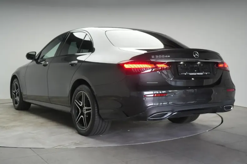 Mercedes-Benz E 300 din 2021 cu 99.000 km - oferta MER159948 - foto 5