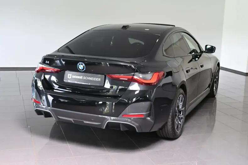 BMW i4 din 2023 cu 46.249 km - oferta BMW159957 - foto 2