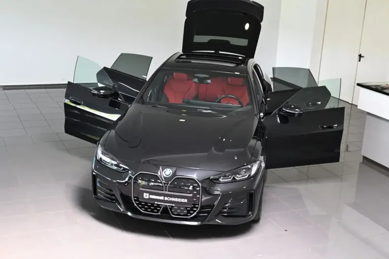 BMW i4 din 2023 cu 46.249 km - oferta BMW159957 - foto 5