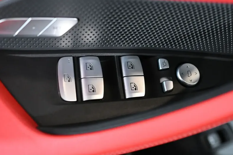 BMW i4 din 2023 cu 46.249 km - oferta BMW159957 - foto 28