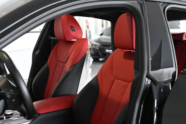 BMW i4 din 2023 cu 46.249 km - oferta BMW159957 - foto 29