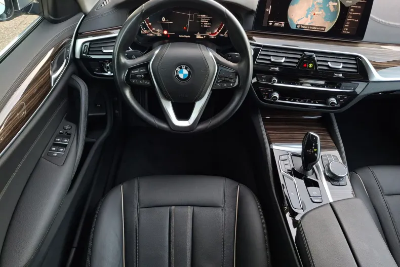 BMW Seria 5 din 2020 cu 63.288 km - oferta BMW159960 - foto 14