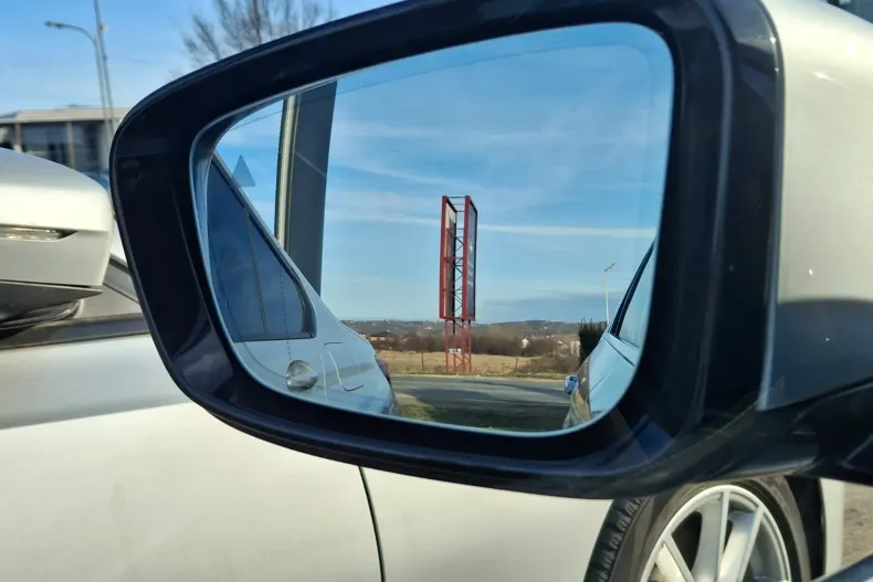 BMW Seria 5 din 2020 cu 63.288 km - oferta BMW159960 - foto 32