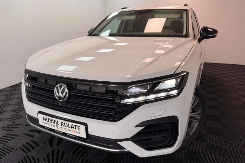 Volkswagen Touareg din 2019 cu 84.000 km - oferta VOL159962 - foto 4