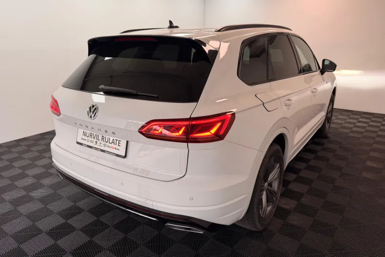 Volkswagen Touareg din 2019 cu 84.000 km - oferta VOL159962 - foto 26