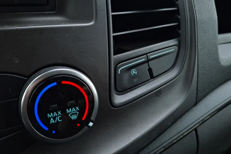 Ford Transit din 2023 cu 67.982 km - oferta FOR159963 - foto 14