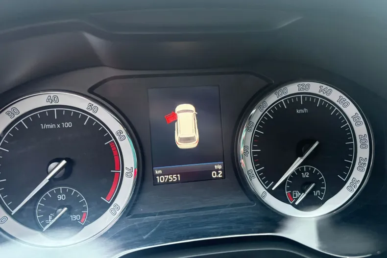 Skoda Kodiaq din 2021 cu 107.551 km - oferta SKO159971 - foto 10