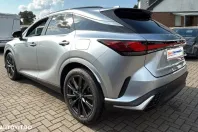 Lexus Seria RX din 2025 cu 5 km - oferta LEX159975 - foto 3