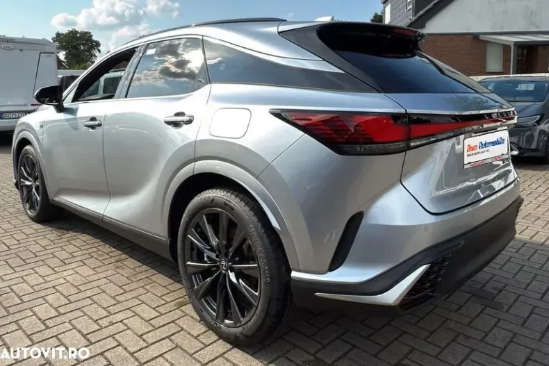 Lexus Seria RX din 2025 cu 5 km - oferta LEX159975 - foto 3