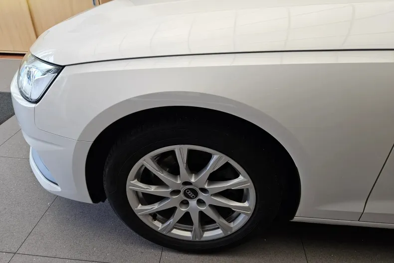 Audi A4 din 2021 cu 94.500 km - oferta AUD159978 - foto 8