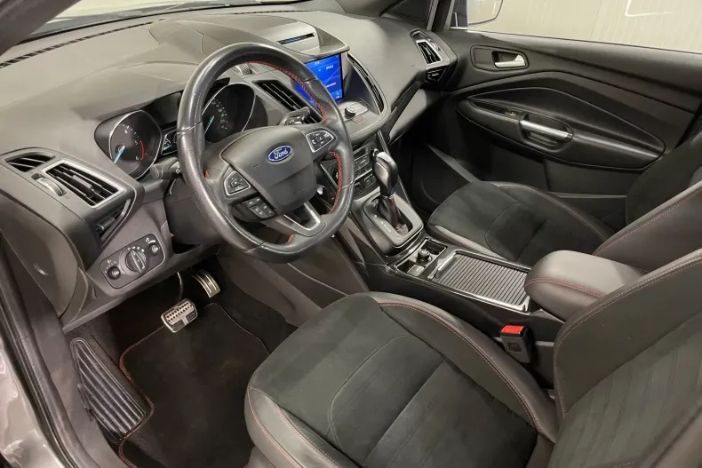 Ford Kuga din 2019 cu 172.643 km - oferta FOR159989 - foto 5