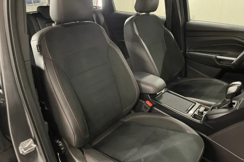 Ford Kuga din 2019 cu 172.643 km - oferta FOR159989 - foto 9