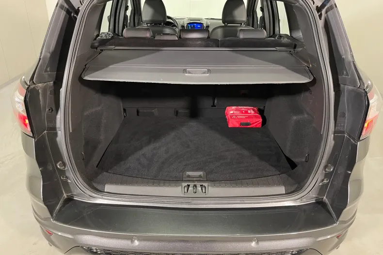 Ford Kuga din 2019 cu 172.643 km - oferta FOR159989 - foto 13