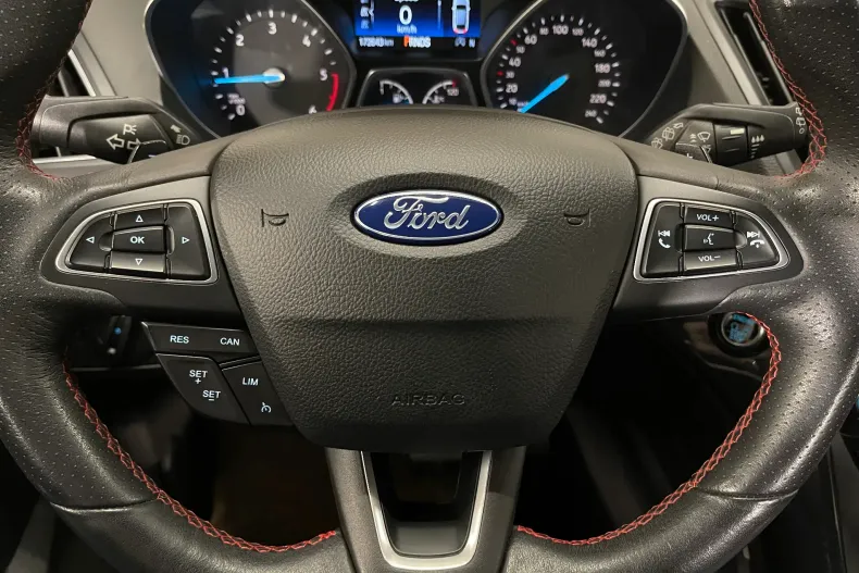 Ford Kuga din 2019 cu 172.643 km - oferta FOR159989 - foto 22