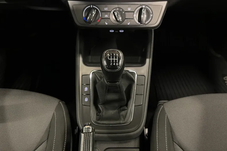 Skoda Fabia din 2022 cu 56.737 km - oferta SKO159991 - foto 24