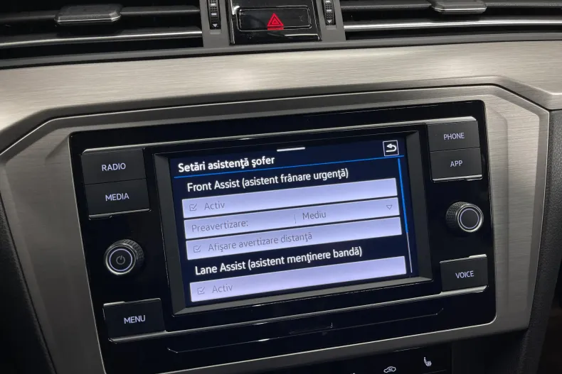 Volkswagen Passat din 2021 cu 118.632 km - oferta VOL159993 - foto 14