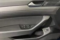 Volkswagen Passat din 2021 cu 118.632 km - oferta VOL159993 - foto 21