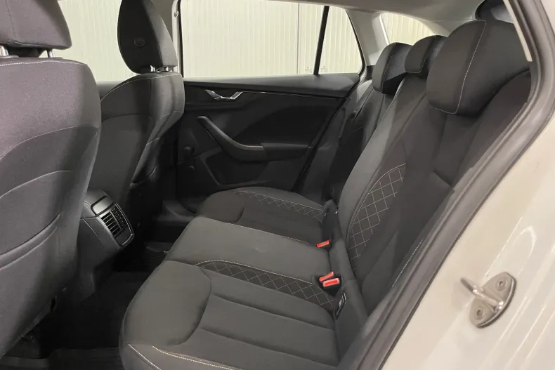 Skoda Scala din 2020 cu 143.987 km - oferta SKO159994 - foto 11