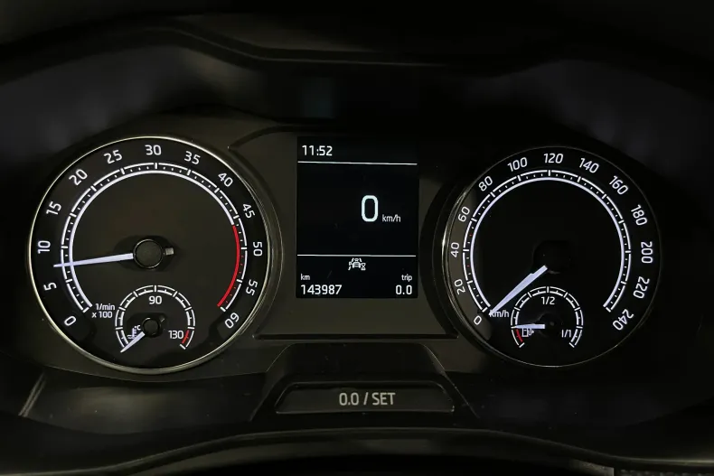 Skoda Scala din 2020 cu 143.987 km - oferta SKO159994 - foto 24