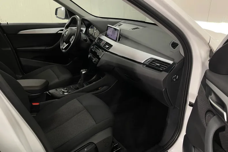 BMW X1 din 2021 cu 176.493 km - oferta BMW159997 - foto 8